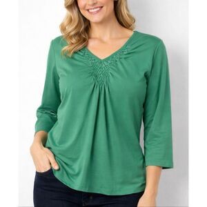 Orvis cotton stretch vneck gathered neck blouse M